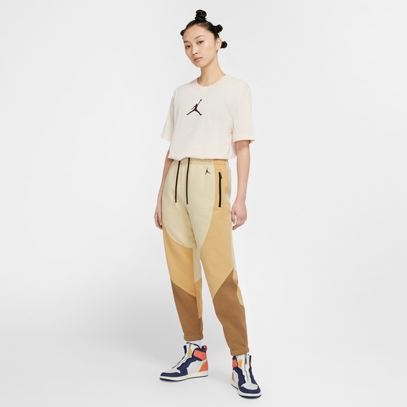 Air Jordan women's fleece bottoms pants sweatpants jogger